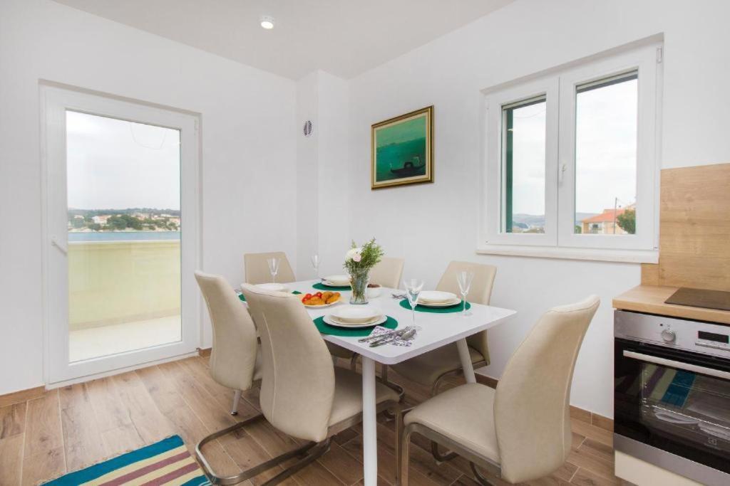 Apartamento Riva 2 Isla Isla Krapanj Exterior foto