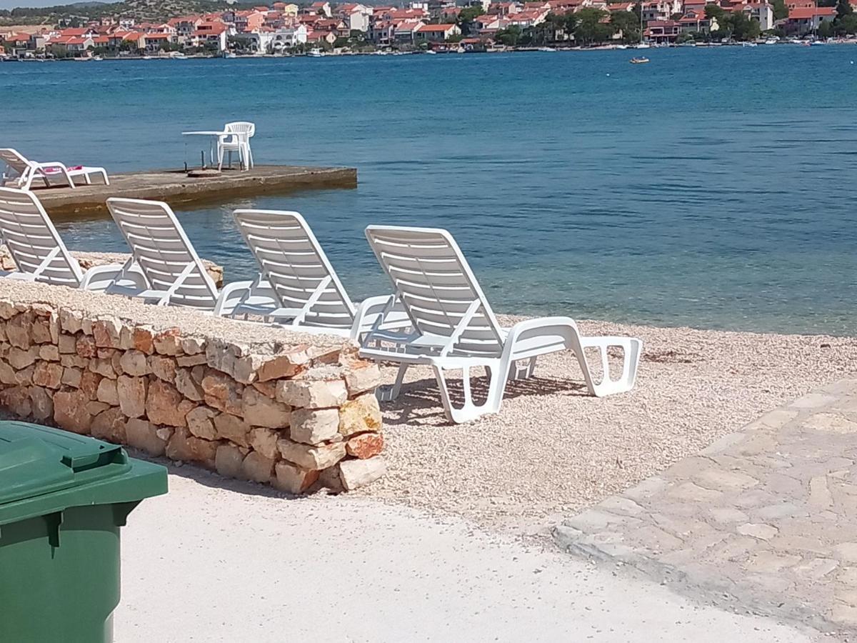 Apartamento Riva 2 Isla Isla Krapanj Exterior foto